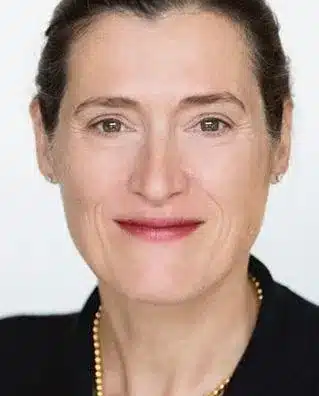 Dr Sarit Lesnik Oberstein portrait