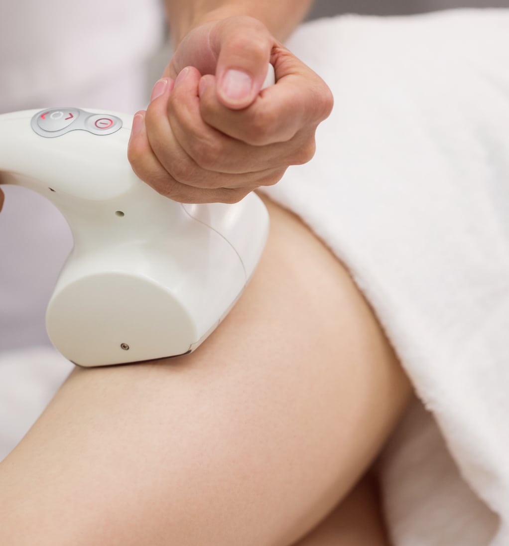 Woman getting anticellulite anti fat therapy 1 1